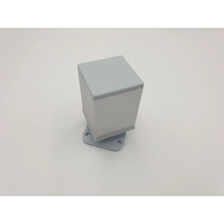 Nóżka meblowa kwadratowa chrom satynowy h-60 regulowana (631)