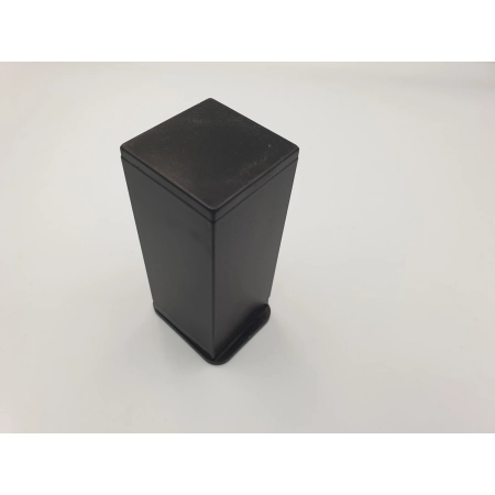 Noga meblowa kwadratowa regulowana czarna H-10 cm (485)