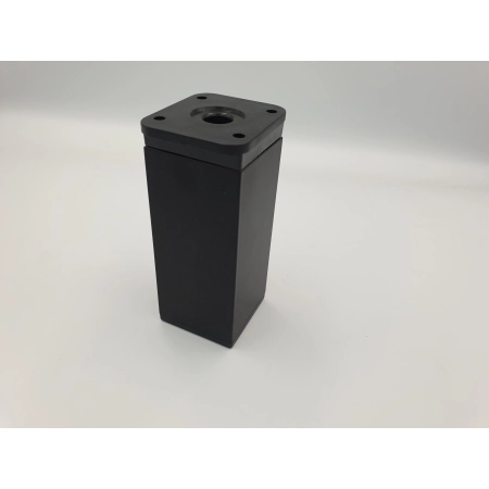 Noga meblowa kwadratowa regulowana czarna H-10 cm (485)